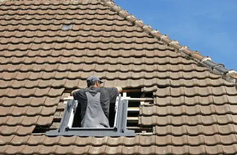 Pose de velux - Audun-le-Tiche